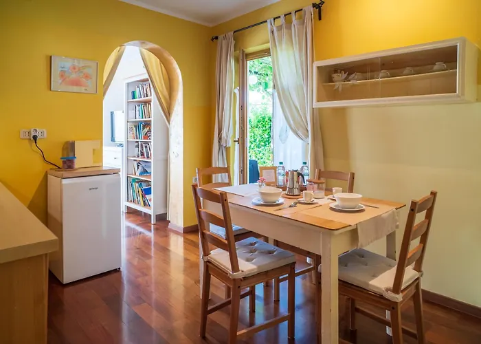 Hisa Pri Poetu * Sempeter pri Gorici